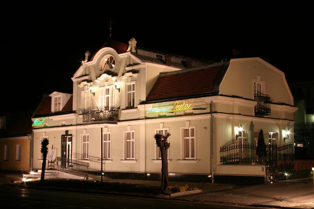 Willa Nestor Kórnik Kültér fotó